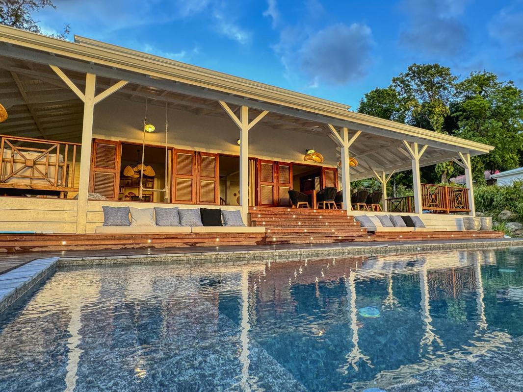 35_Location villa  vue mer Deshaies Guadeloupe_Vue ensemble